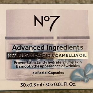 No 7  Advanced Ingredients Facial Capsules